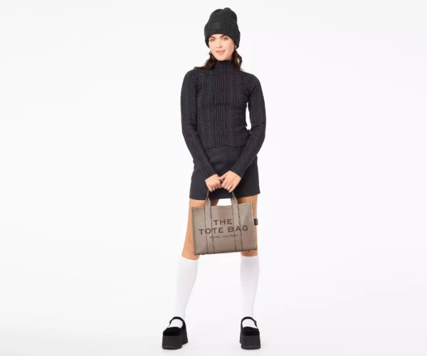 MJI_H004L01PF21_055_F8F8F8_1-1_ALT3 The Marc Jacobs medium Tote Bag Leather Cement