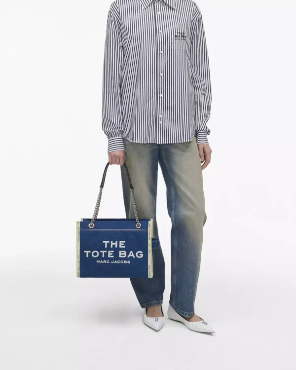THE MARC JACOBS DENIM CHAIN MEDIUM TOTE BAG Dark Wash
