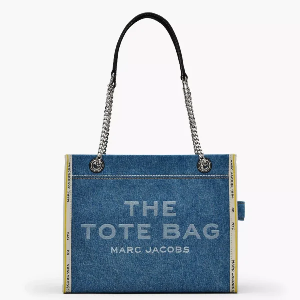 THE MARC JACOBS DENIM CHAIN MEDIUM TOTE BAG Light Wash