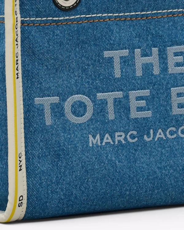 THE MARC JACOBS DENIM CHAIN SMALL TOTE BAG Light Wash