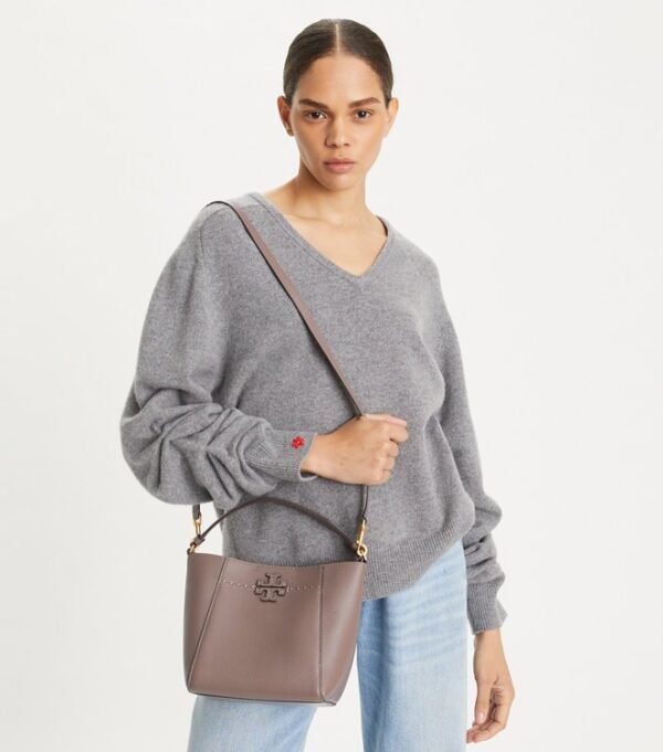 TB_74956_963_E Tory Burch McGraw Small Bucket Bag Silver Maple