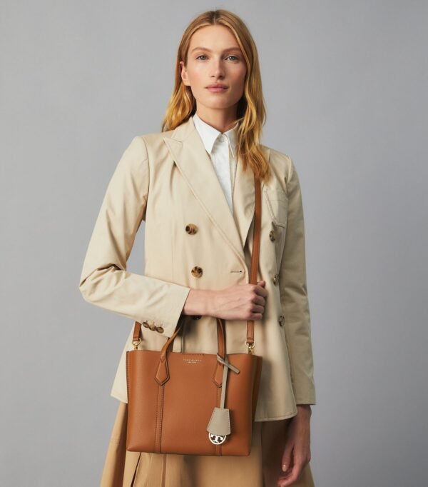 TB_81928_905_E.pdp-2642×3000 Tory Burch Small Perry Triple-compartment Tote Bag Light Umber