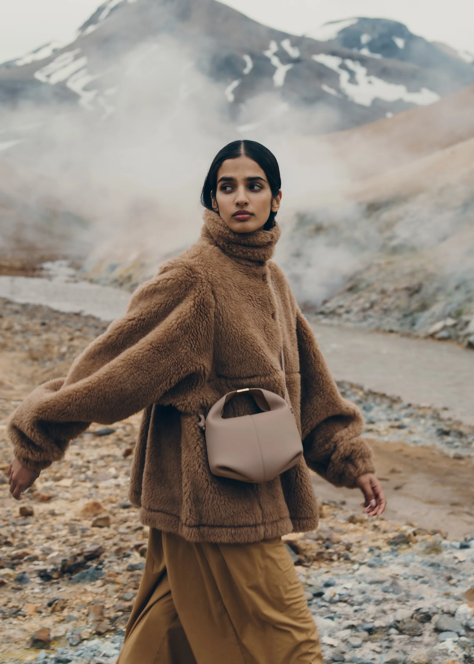 Polène Béri Edition Textured Taupe