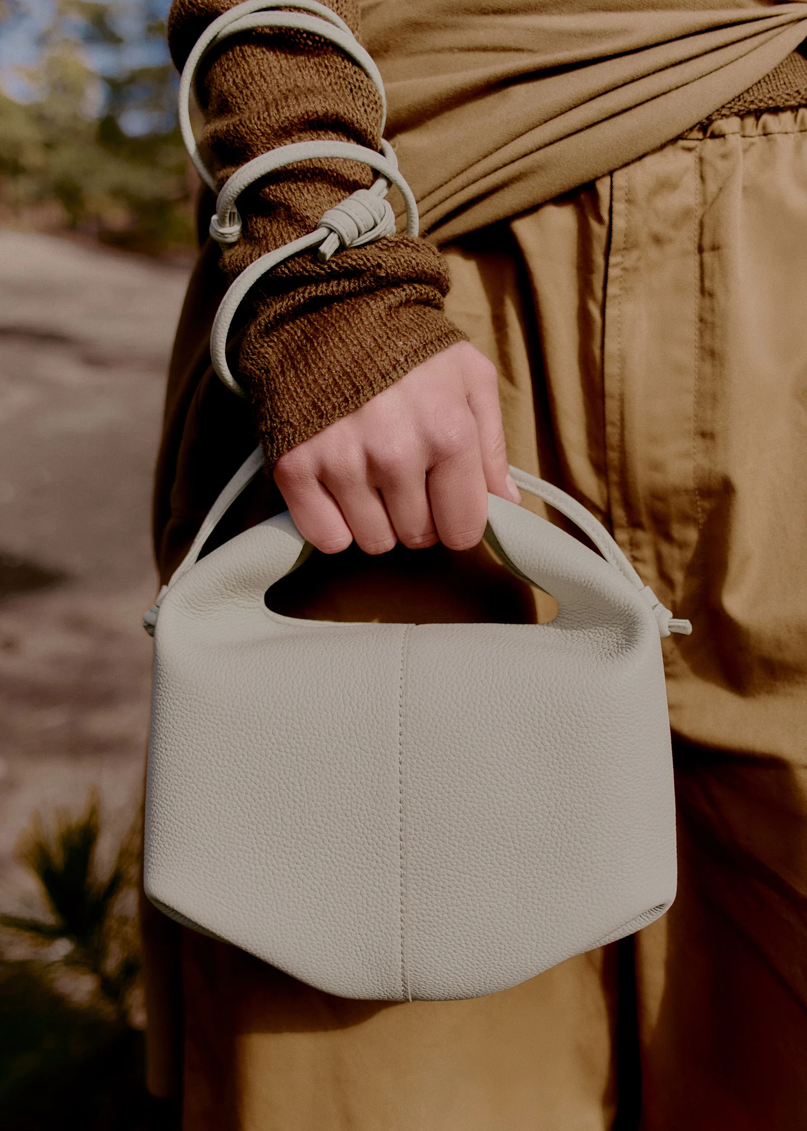 Polène Béri Edition Textured Chalk