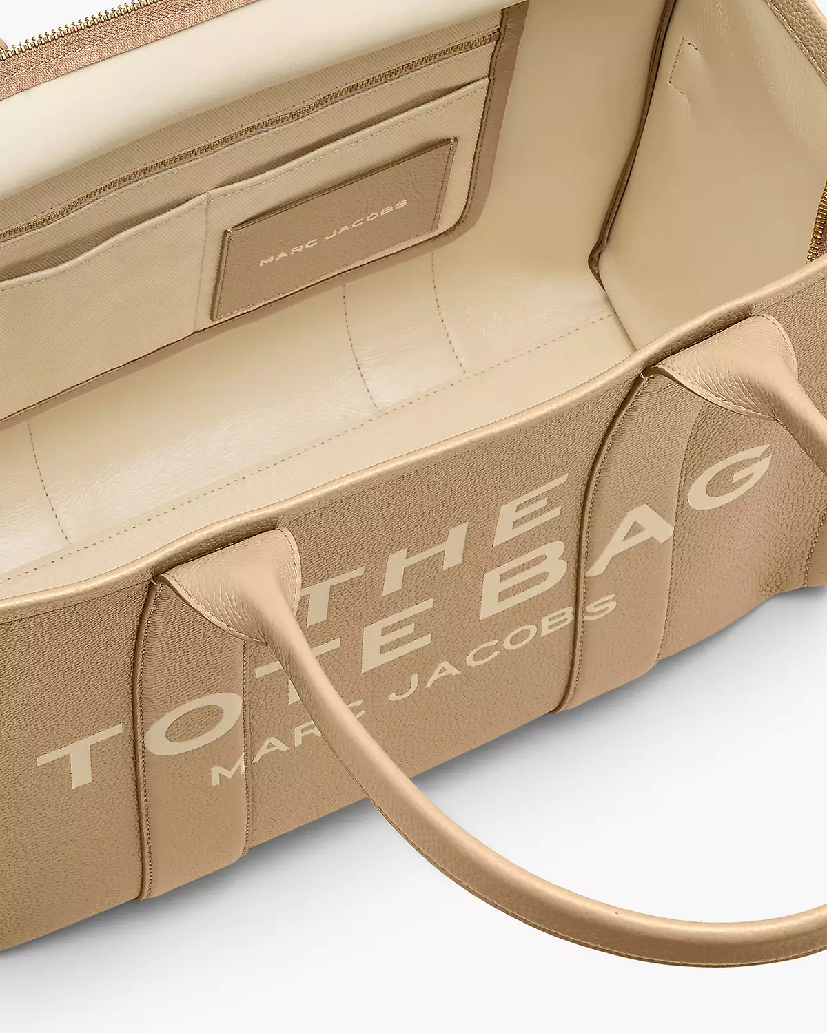 THE Marc Jacobs LEATHER LARGE TOTE BAG Camel