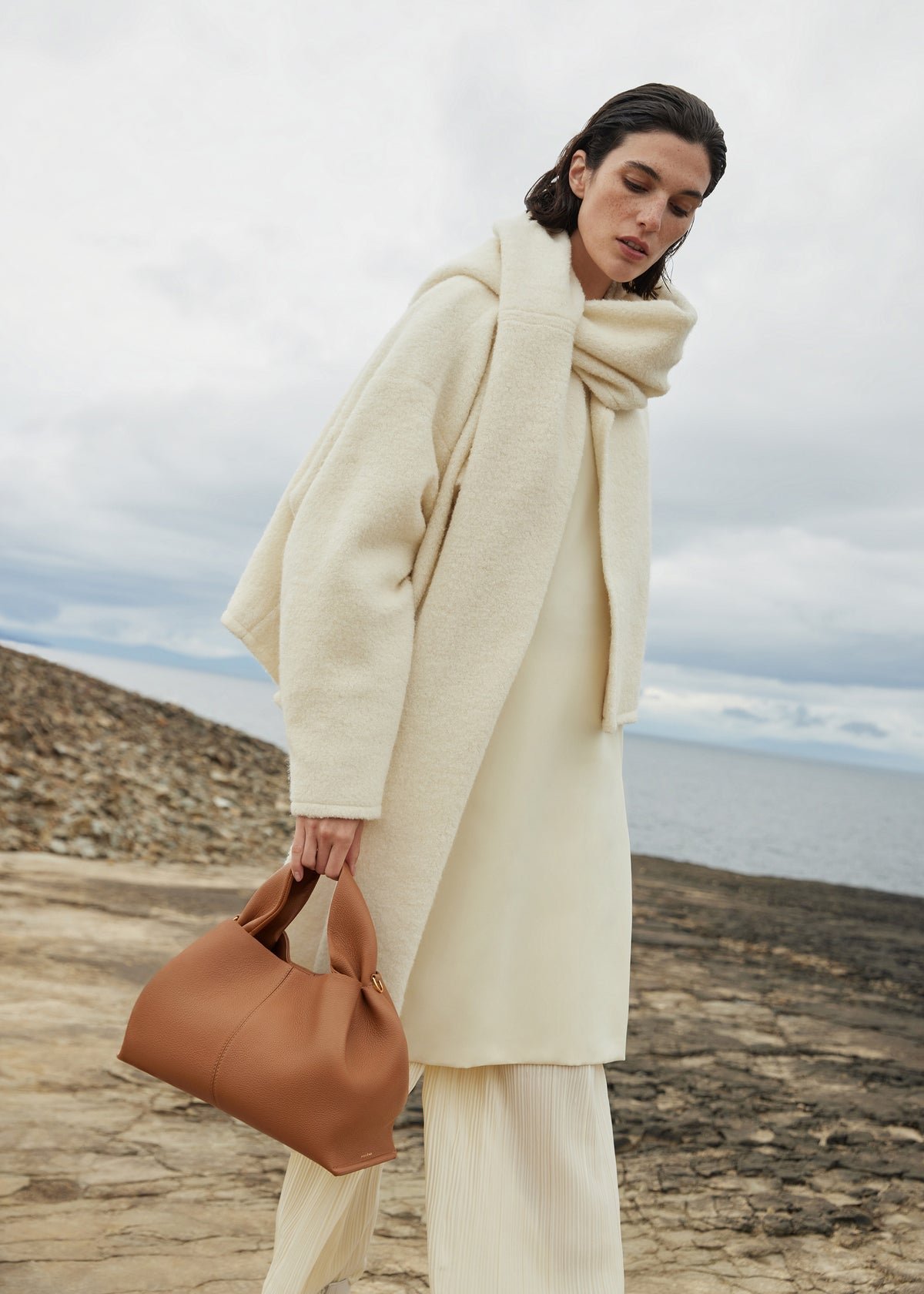NUMERO_NEUF_CAMEL_1512000x2800px Polène Numéro Neuf Edition Textured Camel