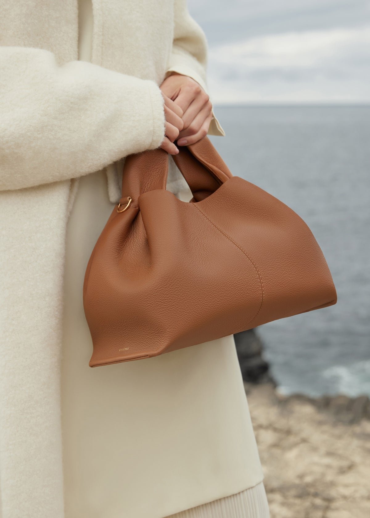 NUMERO_NEUF_CAMEL_2282000x2800px Polène Numéro Neuf Edition Textured Camel