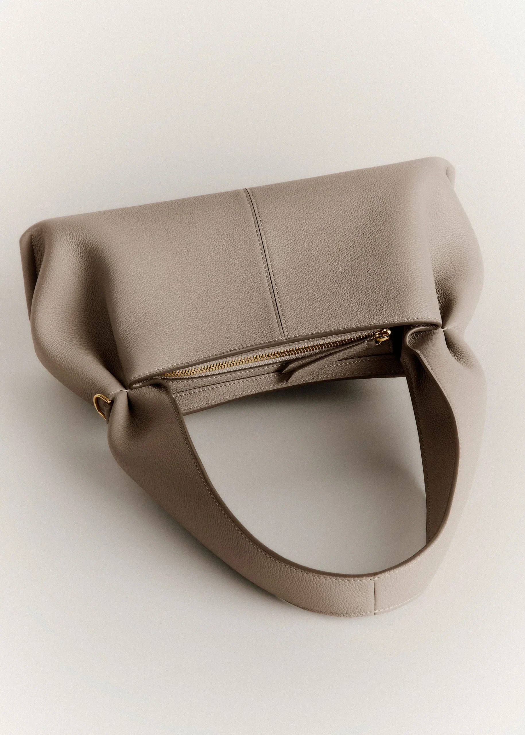 Polène Numéro Neuf East West Edition Textured TAUPE