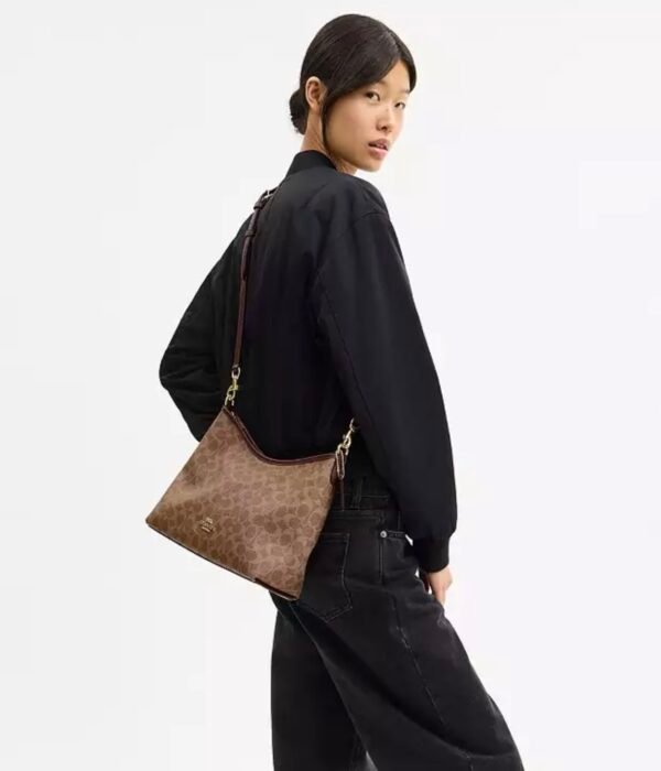 Coach Laurel Shoulder Bag In Signature Canvas
